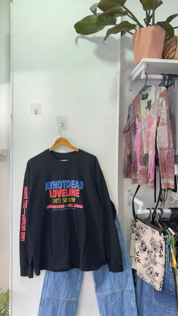 Producto - Buzo Ay Not Dead Love Line Nuevo