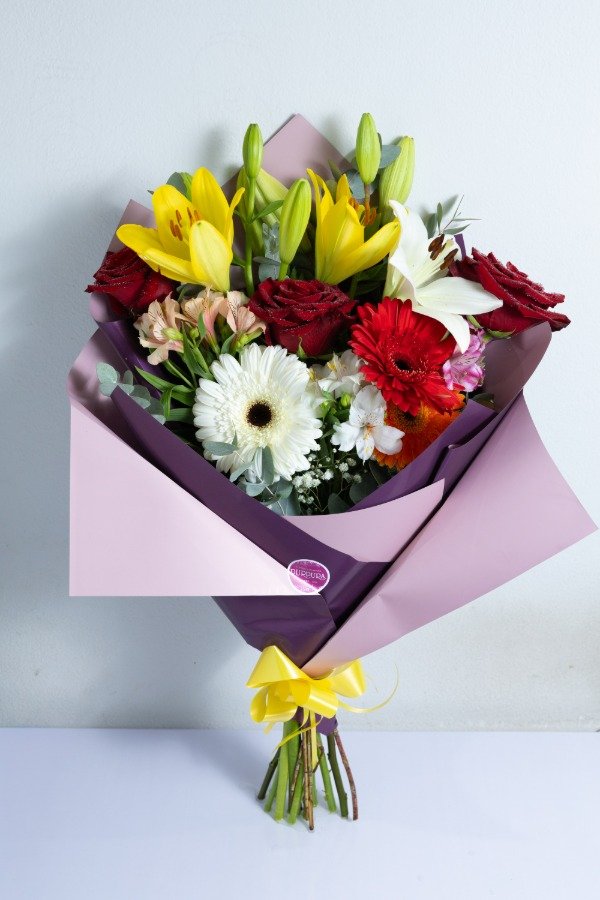 Producto - RAMO SURTIDO BLONDA