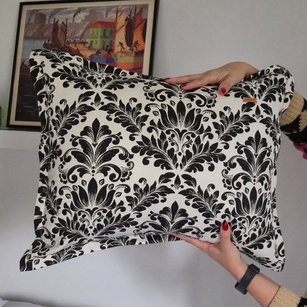 Producto - Almohadones 50x60 - Blanco y Negro