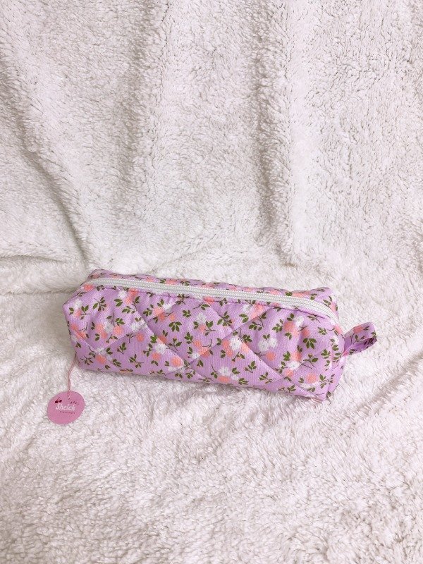 Producto - Cartuchera/estuche floreado lila