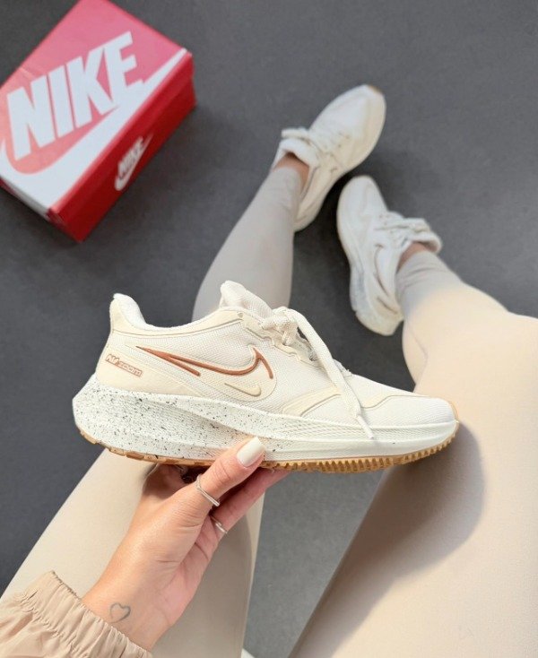 Producto - Nike Zoom Super Beige - 8