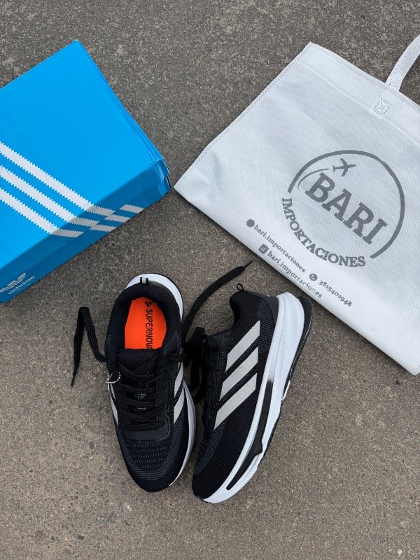 Producto - ADIDAS SUPERNOVA NEGRO