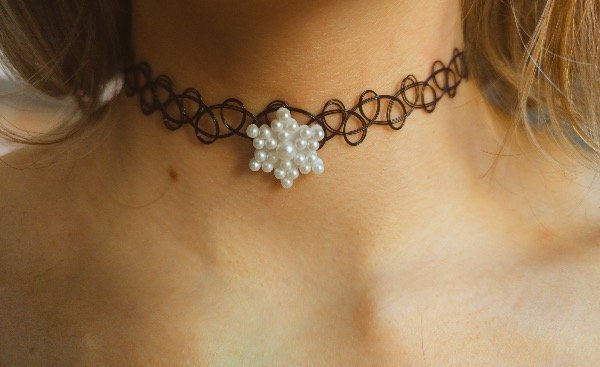 Producto - Choker de perlas estrella