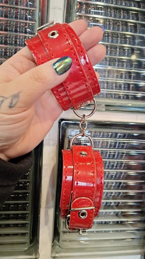 Producto - Esposas Luxury Charol
