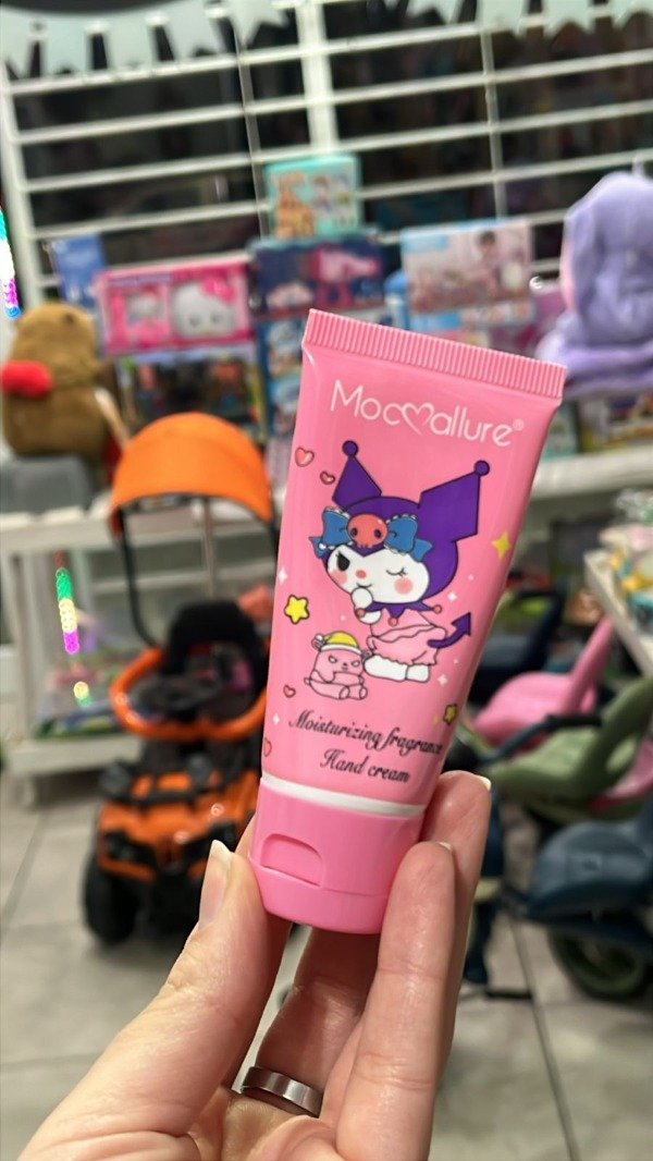 Producto - crema para manos sanrio