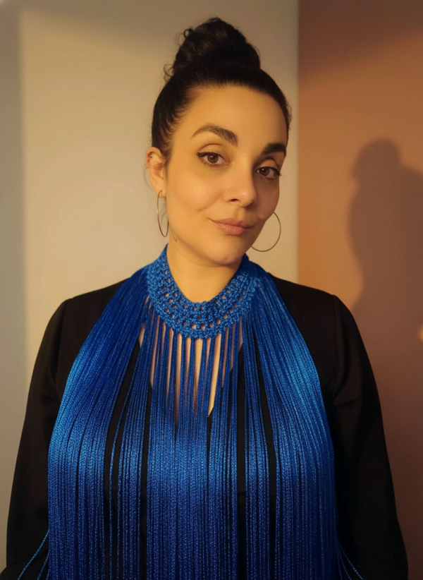 Producto - Collar De Flecos De Seda Recto Azul