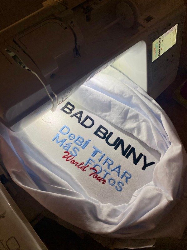 Producto - Remera Básica - Bad Bunny World Tour