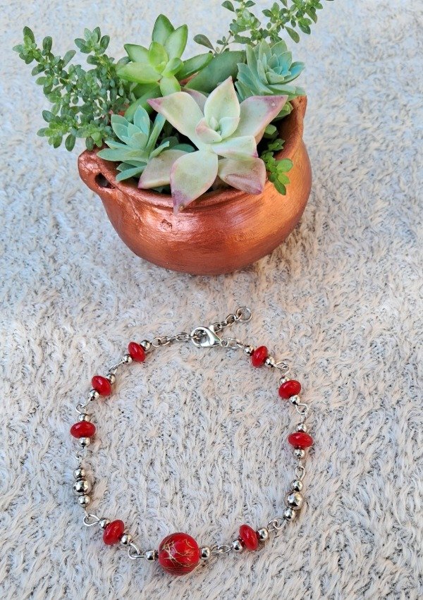 Producto - Tobillera pelotitas acrílicas Rojas y níquel