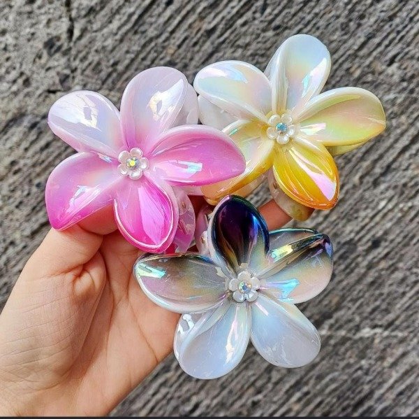 Producto - BROCHE PARA EL PELO FLOR CON PERLA
