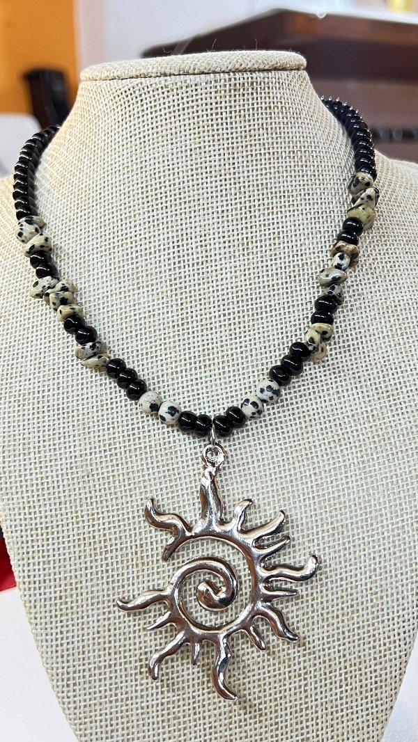 Producto - Collar sol y ónix