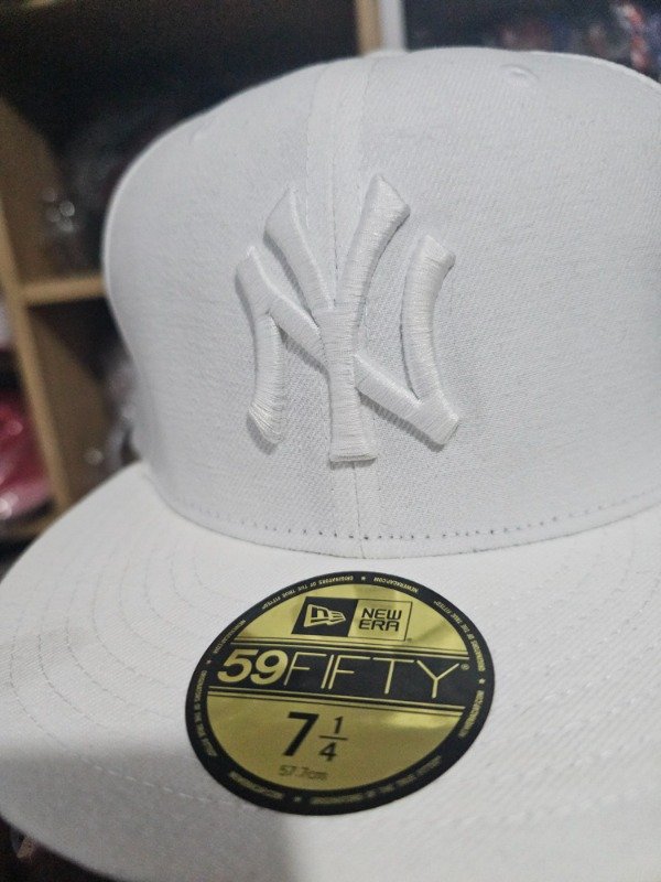 Snapback white New York Yankees — imagen 3