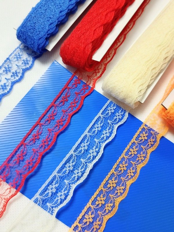 Producto - Puntilla color 20 mm