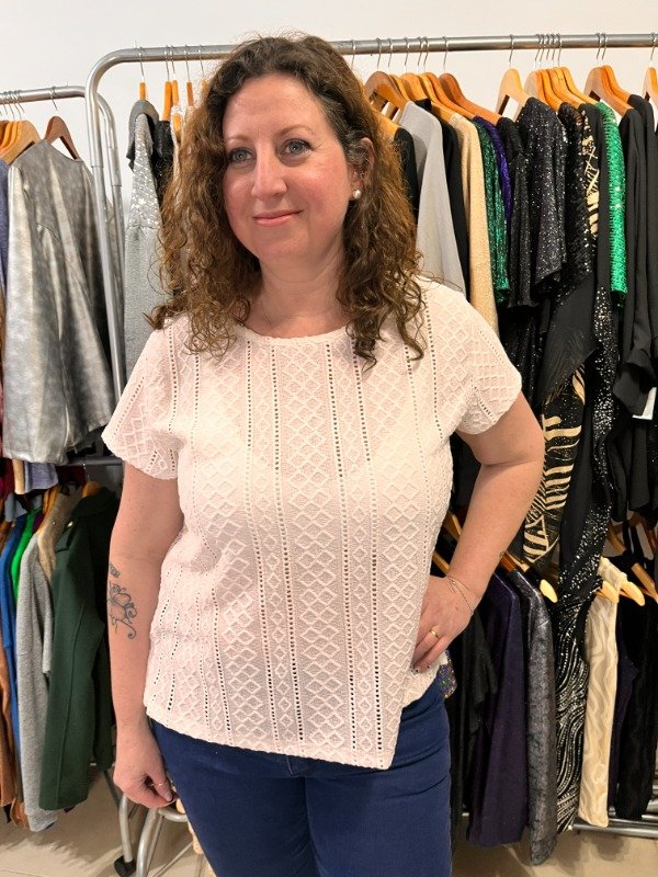Producto - Remera Broderie Blanco Contorno 100-105 Busto - Blanca TRANSFERENCIA 25.000