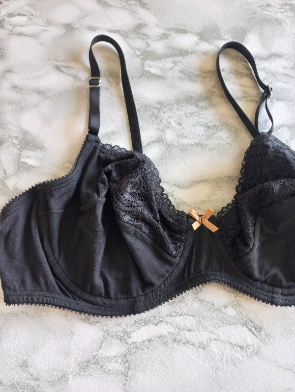 Producto - CORPIÑO PRAGA off