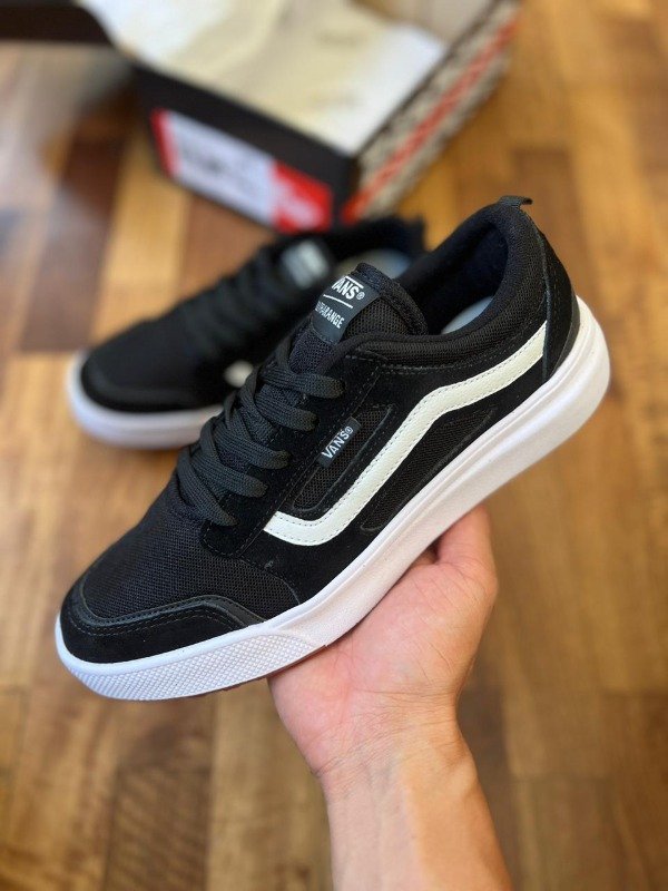 Producto - VANS ULTRA RANGE CLASICAS