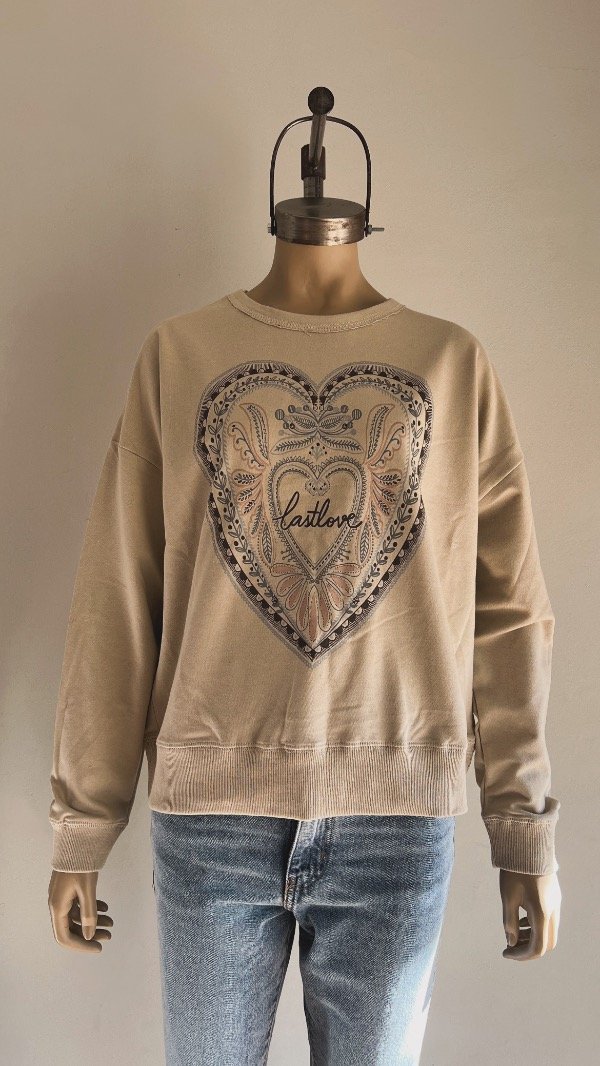 Producto - Buzo corazon boho