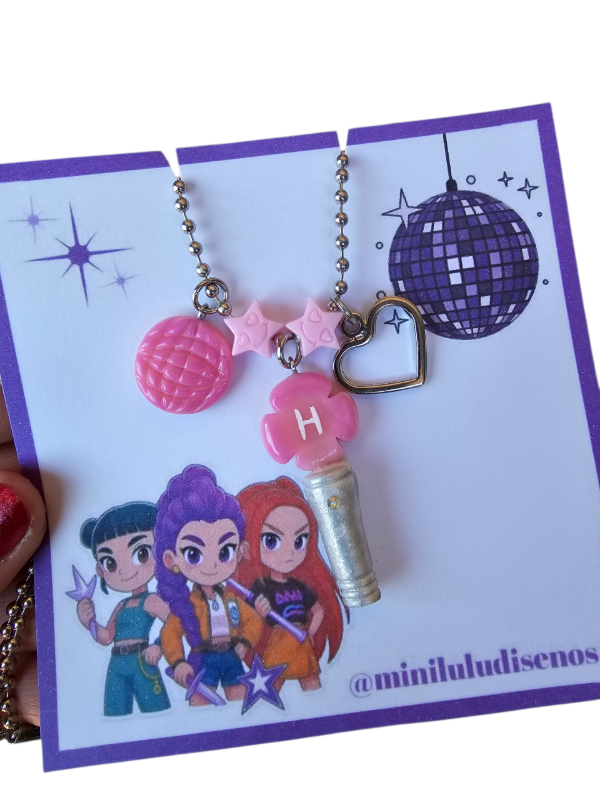 Producto - Collar porcelana fría guerreras kpop x unidad