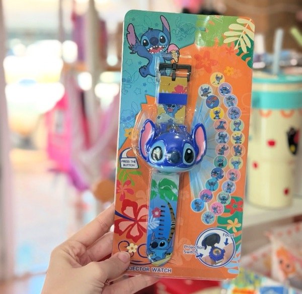 Producto - Reloj con proyector Stitch