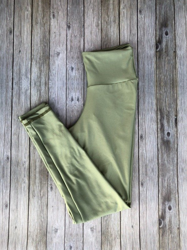 Calza larga verde seco