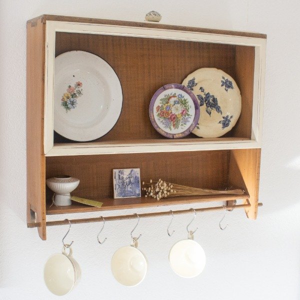 Producto - Repisa-Cajoncito reciclado de madera - Estante - crema