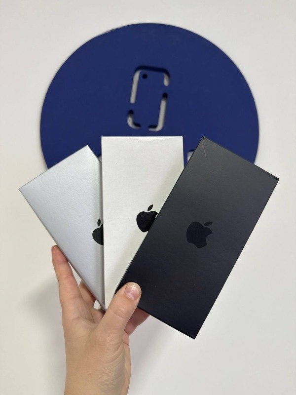 Producto - CAJA FINA UNIVERSAL LOGO APPLE
