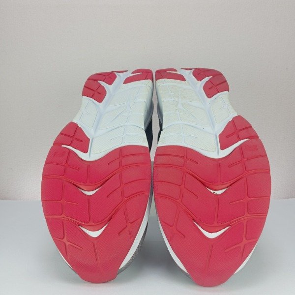 Producto - Hoka Cavu - 4