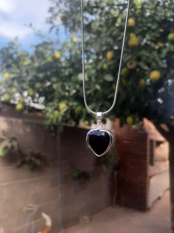 Producto - Dije mini corazón de Obsidiana