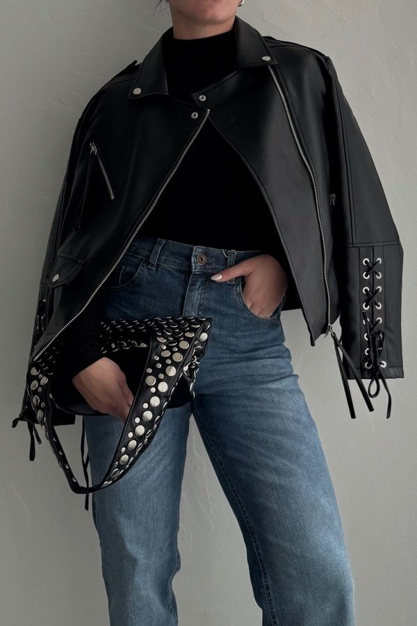 Producto - CAMPERA ROMANIE
