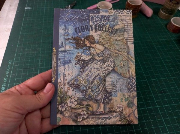 Producto - Libro de papeleria ilustrada fantasia antigua