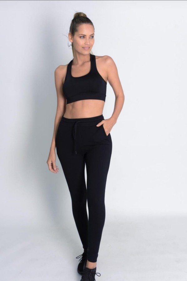 Producto - Babucha Florida negra