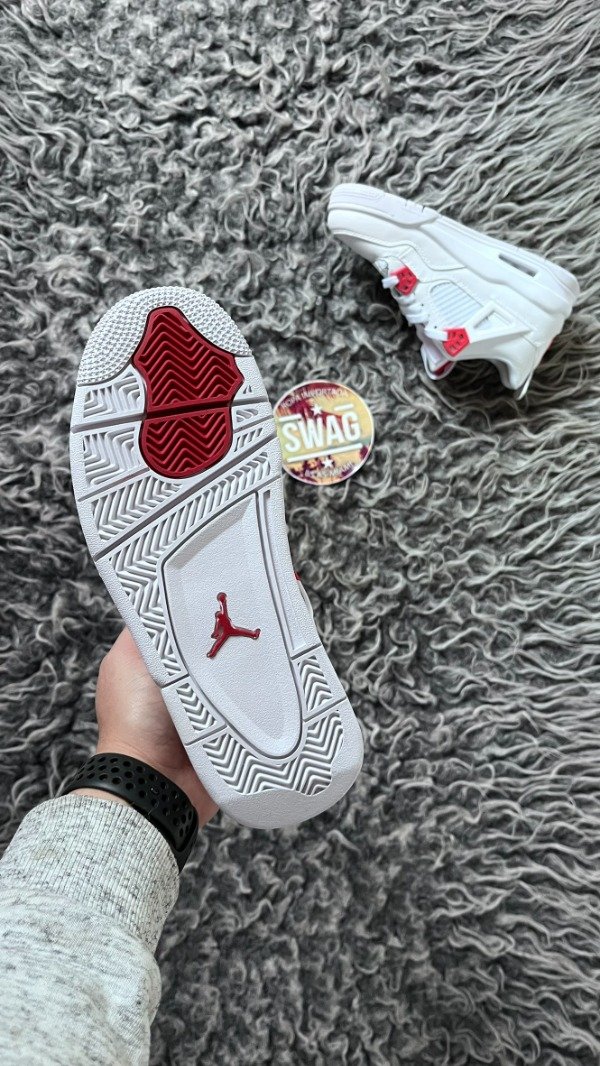 Producto - JORDAN RETRO 4 RED METALLIC 2 - 3