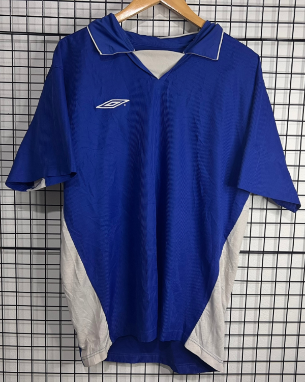 Producto - Umbro Retro 20