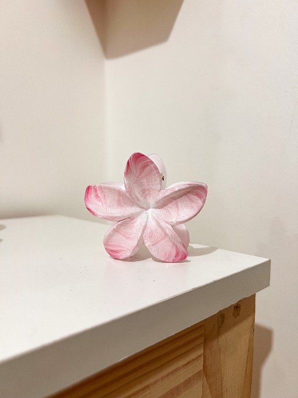 Producto - Broche hawaiano grande Marble fucsia