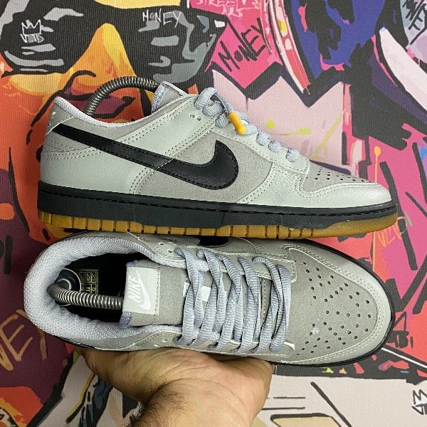 Producto - SB Dunk Low Grey Gum