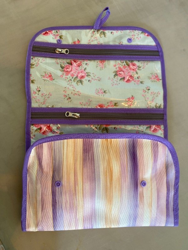 Producto - Neceser viajero tonos lilas - 2