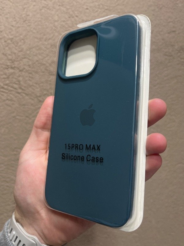 Producto - Silicone 15 pro Max verde petróleo
