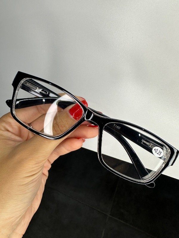 Producto - Lentes con aumento unisex