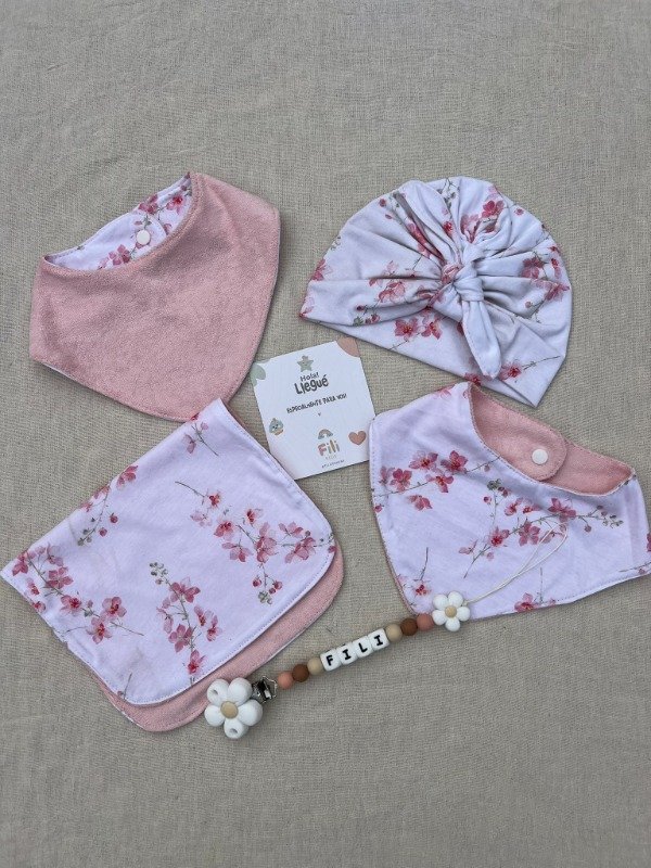 Producto - Combo: babero + turbante + babita