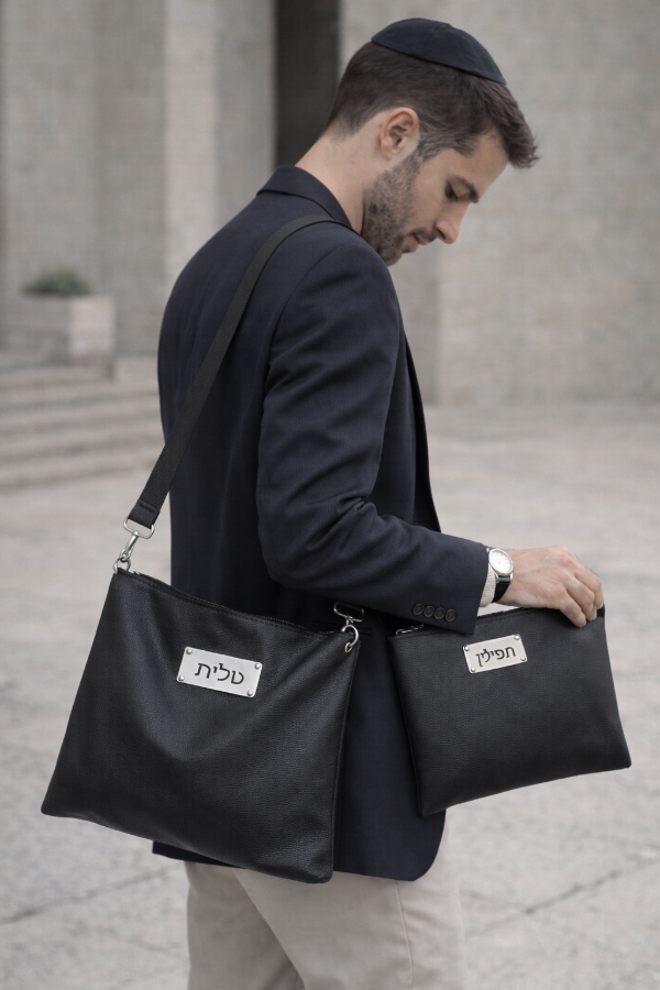 Producto - SET CORACHA CUERINA LISA 2 piezas