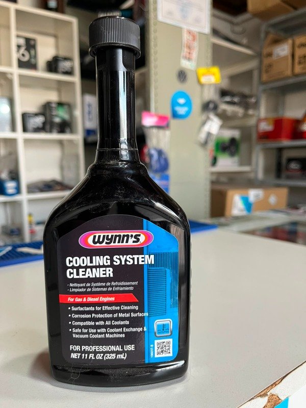 Producto - COOLING SYSTEM CLEANER