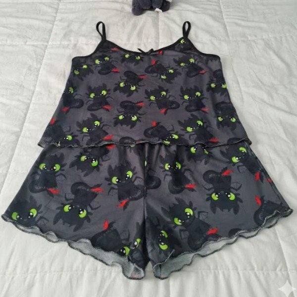 Producto - Pijama de 2 piezas Chimuelo - Talle 3 y 5