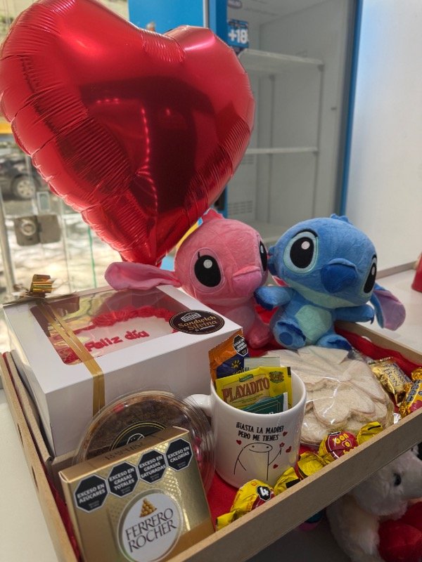 Producto - Bandeja con stitch y angela