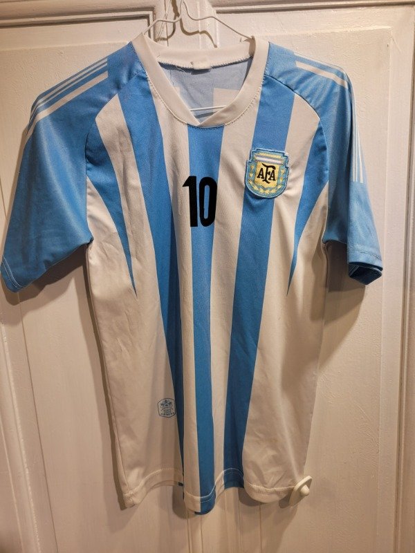 Producto - Remera argentina Messi 10 Talle 12 años EN SALE - PRECIO: 6X