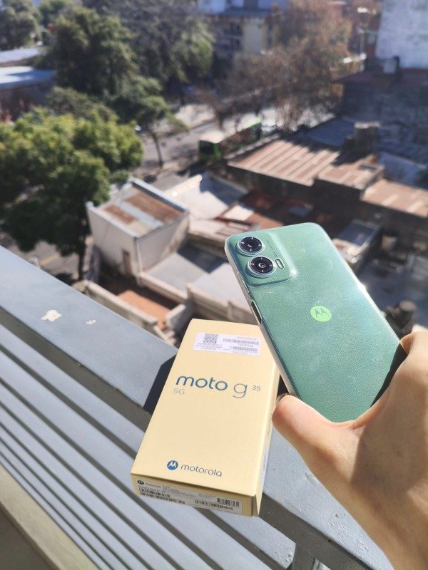 Producto - Motorola Moto G35