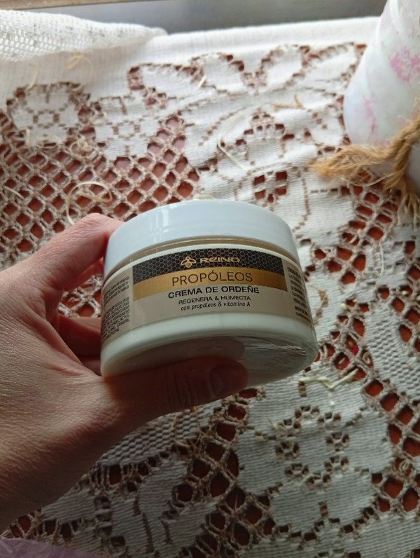 Producto - Crema de Ordeñe - Propóleos - 0