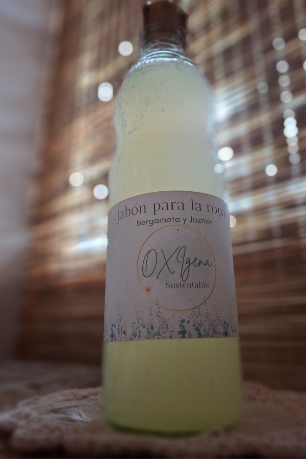 Producto - Jabón para ropa Botella 1lt