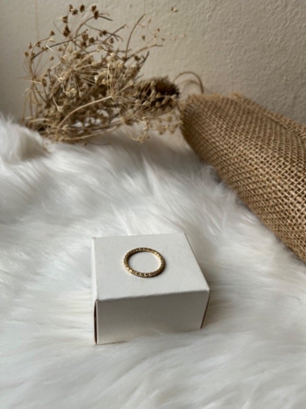 Producto - Anillo dorado talle 17 e