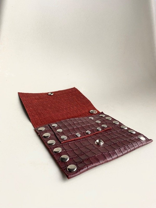 Producto - Tabaquera croco bordó charol - 3