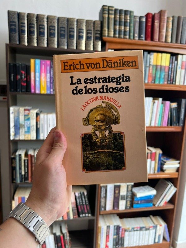 Producto - La estrategia de los dioses (Erich Von Daniken)