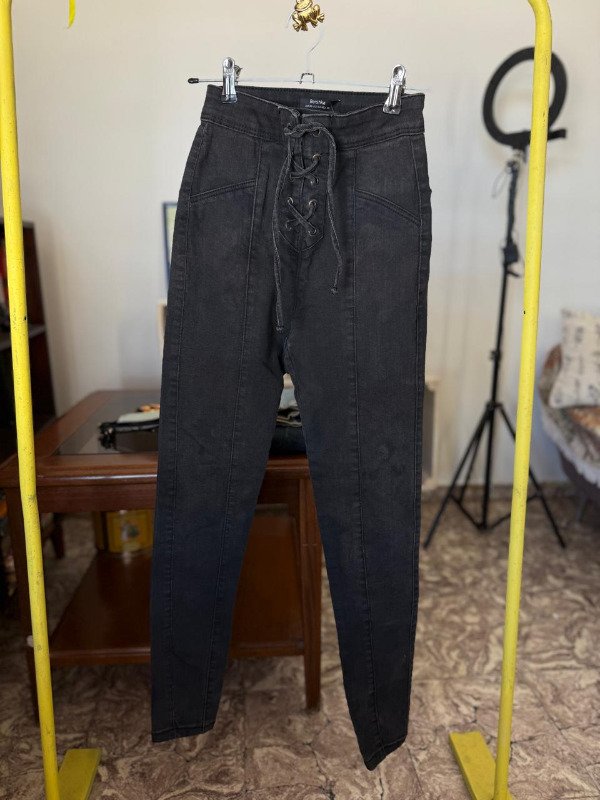 Producto - JEAN BERSHKA 36